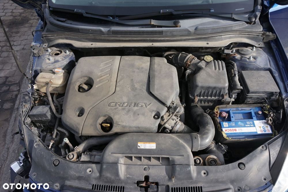 KIA CEED I KOMBI 2008 A8 1.6 CRDI D4FB 90KM S717 GRANATOWY na części - 9