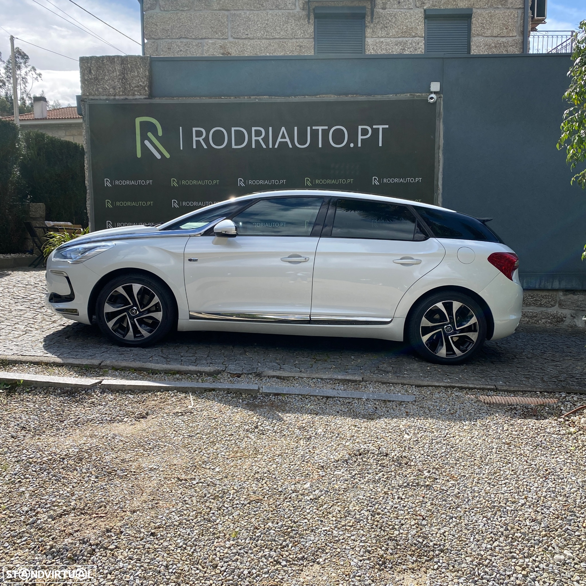Citroën DS5 2.0 HDi Hybrid4 Sport Chic CMP6 - 29