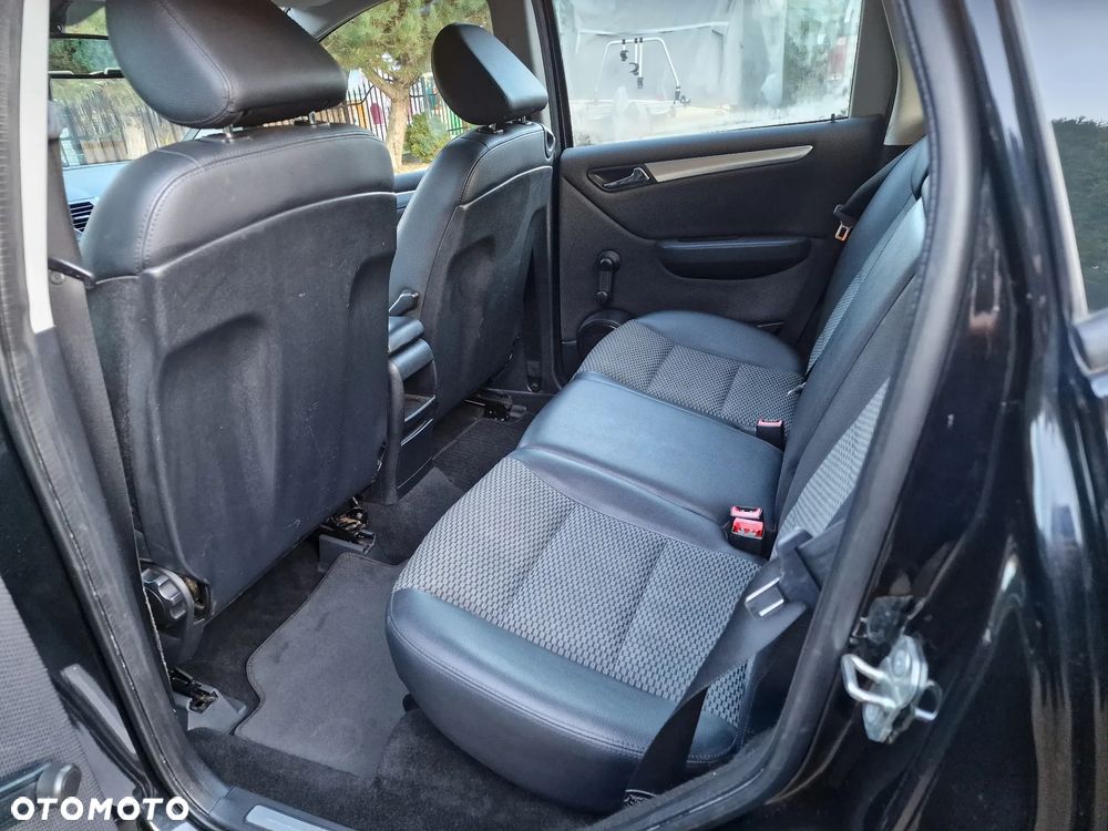 Mercedes-Benz Klasa A 200 Turbo Avantgarde - 13