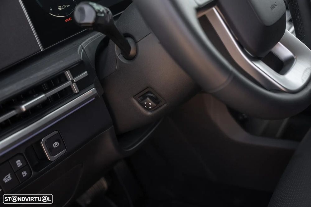 Hyundai Santa Fe 1.6 Plugin-Hybrid 4WD 7L Signature - 17