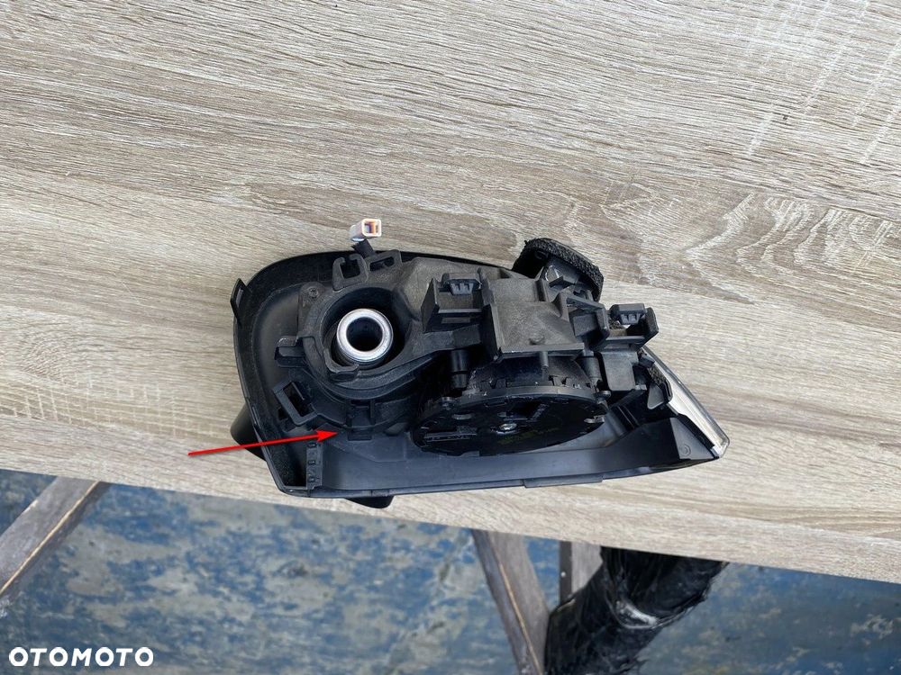 LUSTERKO PRAWE VOLVO XC90 XC 90 II 14 PIN 31424782 EUROPA - 7