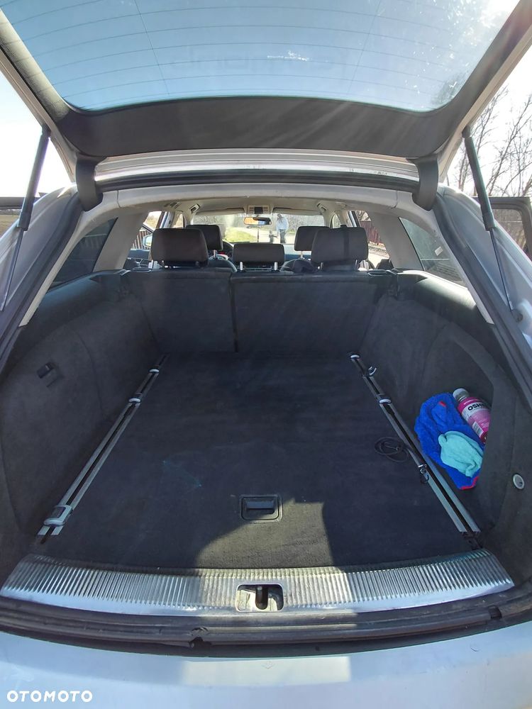 Audi A6 Avant 2.4 quattro - 17