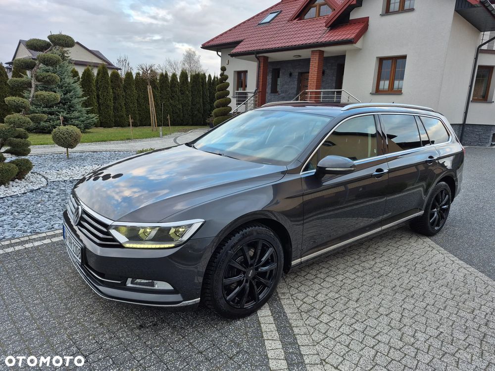 Volkswagen Passat 2.0 TDI (BlueMotion Technology) Highline - 1