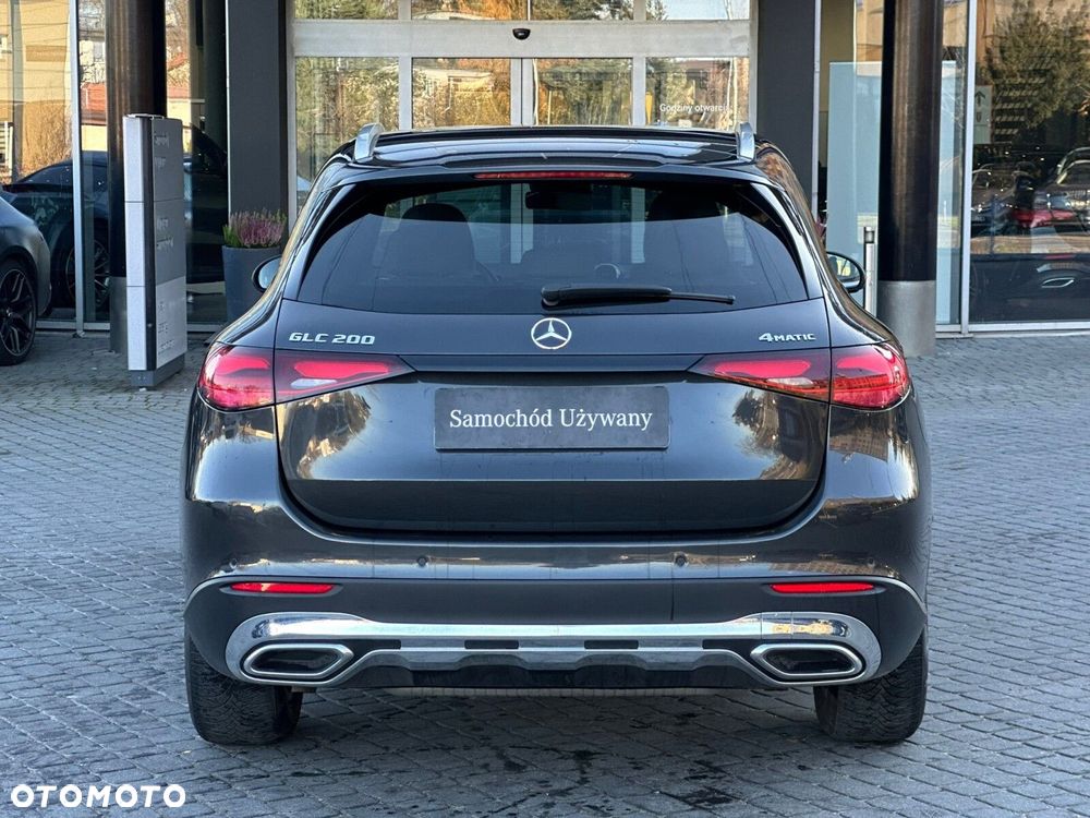 Mercedes-Benz GLC - 6