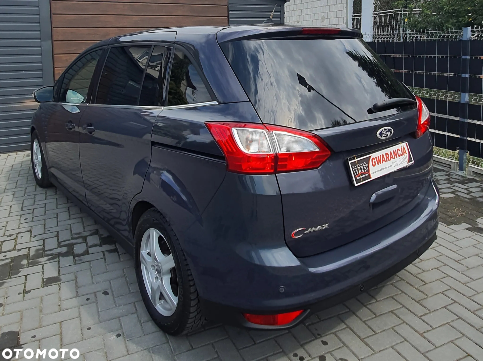 Ford C-MAX 1.6 TDCi Titanium - 16