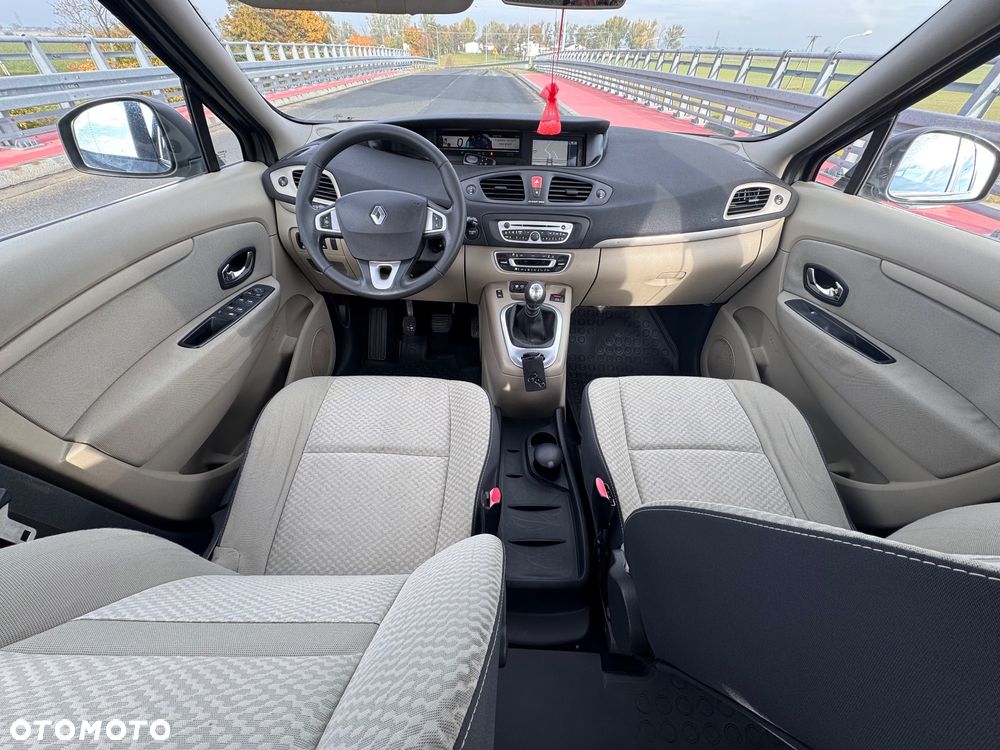 Renault Scenic 1.5 dCi Tech Run - 10