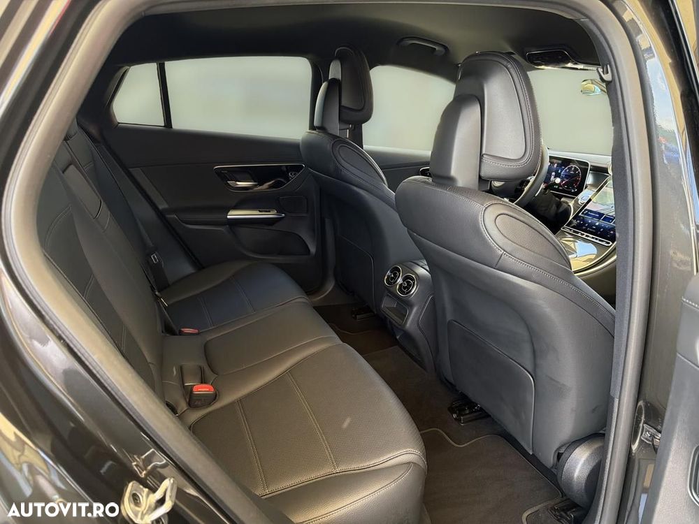 Mercedes-Benz GLC Coupe 220 d 4MATIC MHEV - 17