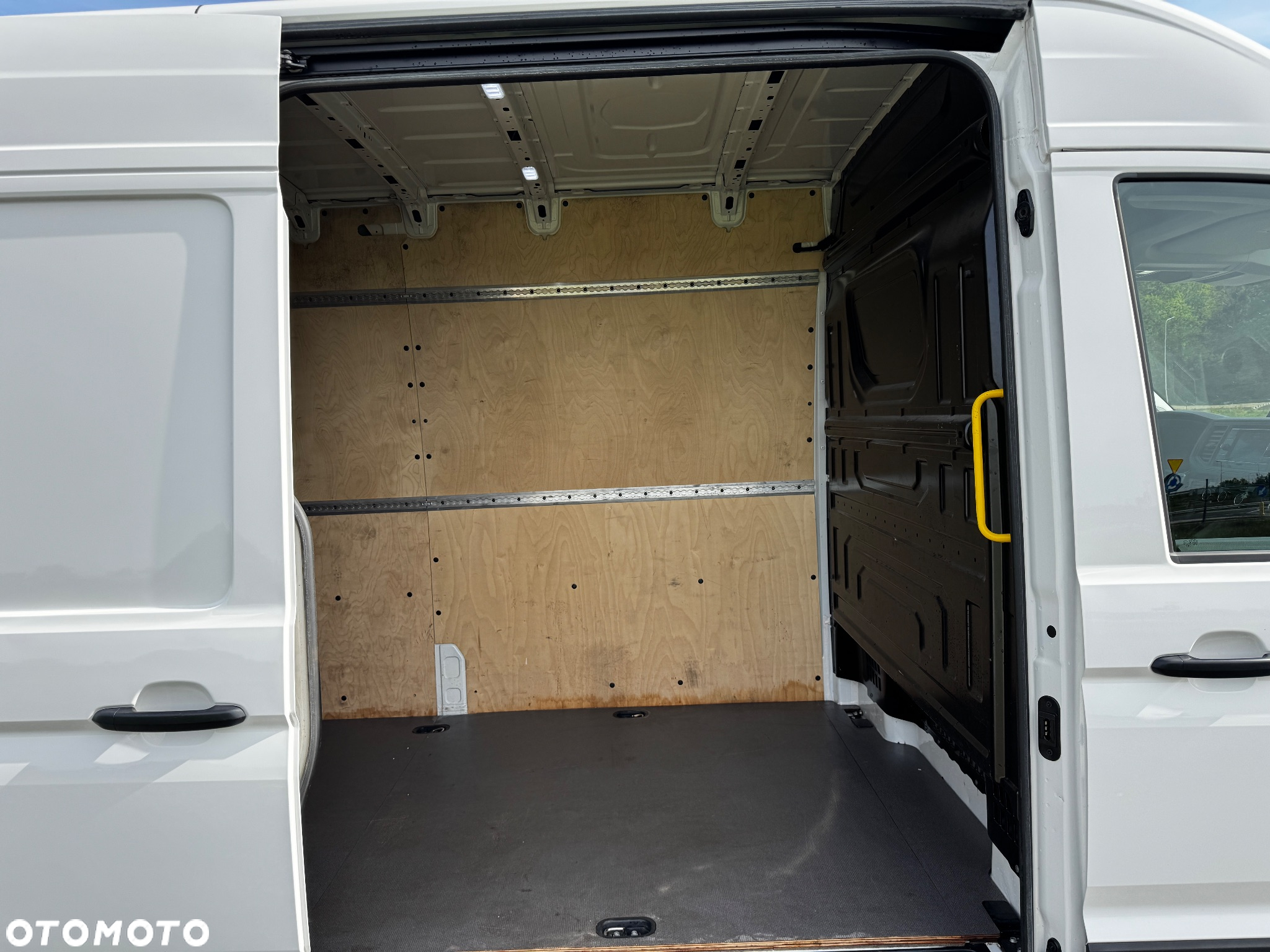 Volkswagen Crafter - 19