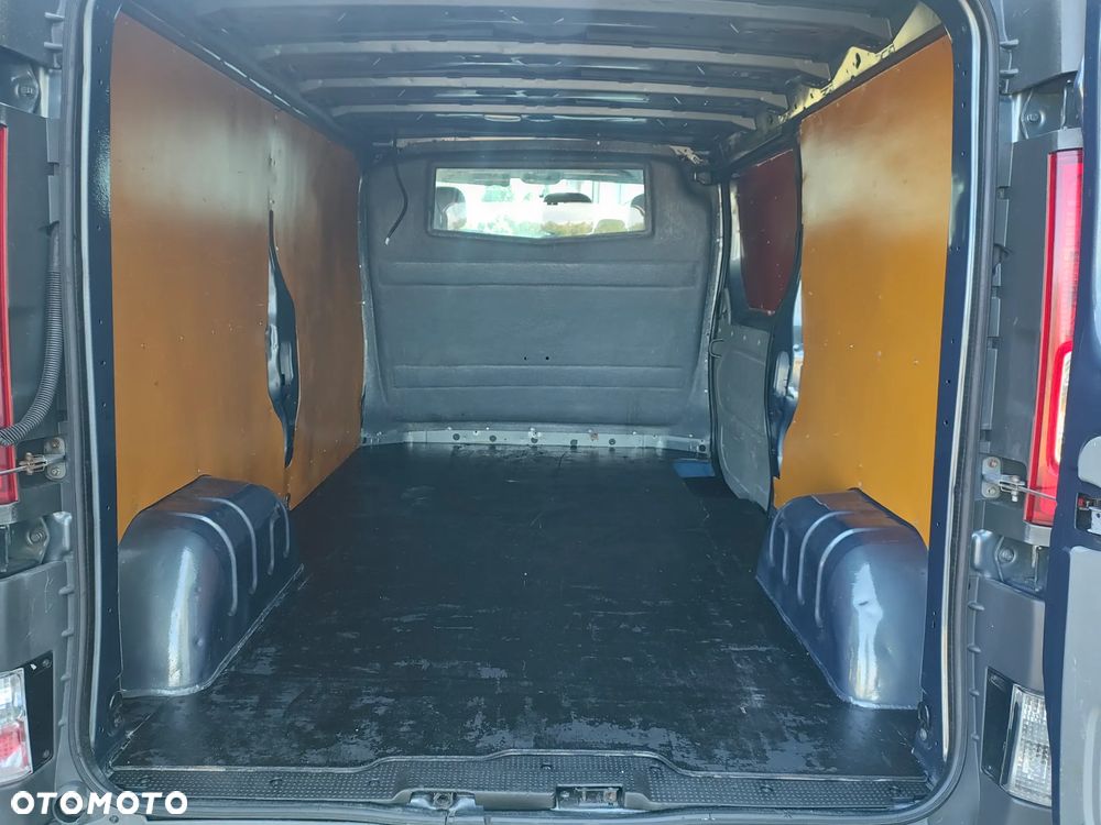 Renault Trafic - 18