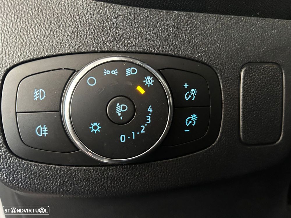 Ford Puma 1.0 EcoBoost Hybrid TITANIUM - 25