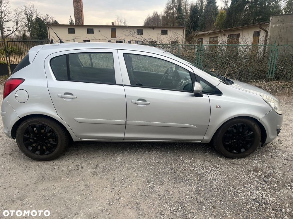 Opel Corsa 1.3 CDTI 111 - 2