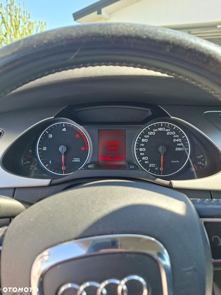 Audi A4 Avant 2.0 TDI DPF multitronic - 8