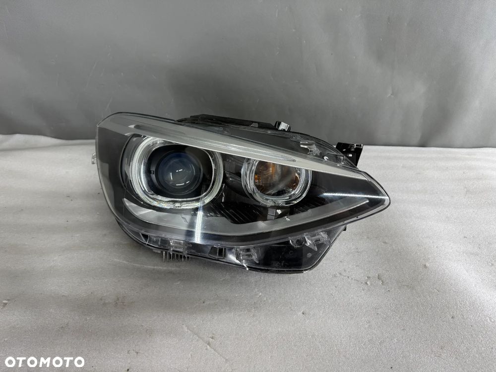 Reflektor Przód strona prawa BMW 1 F20 F21 7229680 BI XENON SKRETNY - 1
