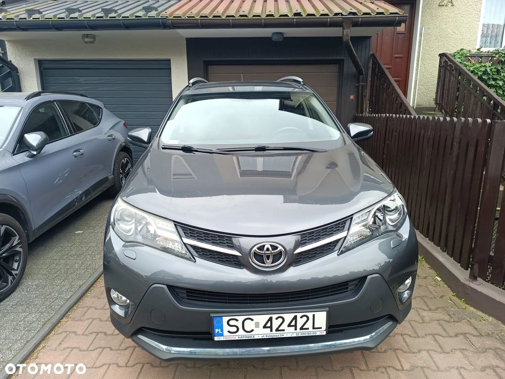 Toyota RAV4 2.0 D-4D Active - 1