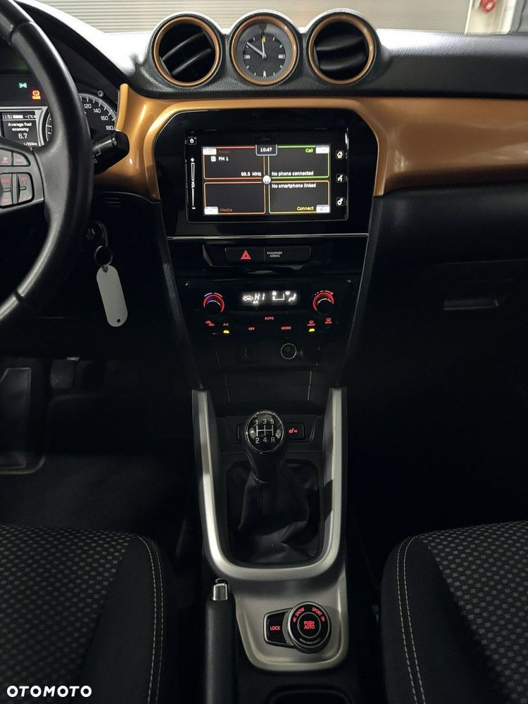Suzuki Vitara - 17