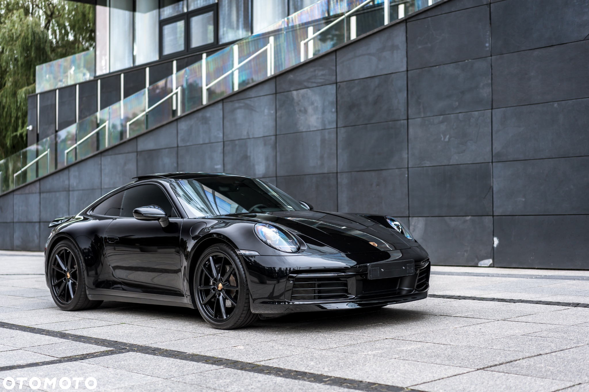 Porsche 911 Carrera - 8