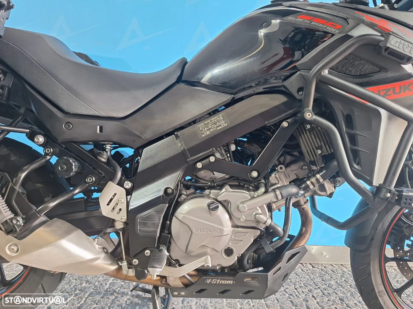 Suzuki DL V-Strom 650 - 3