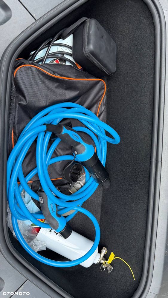 Tesla Model S Long Range - 24