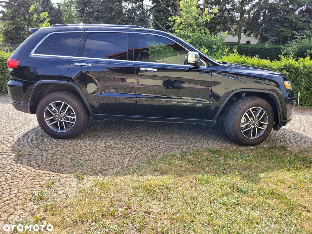 Jeep Grand Cherokee - 8