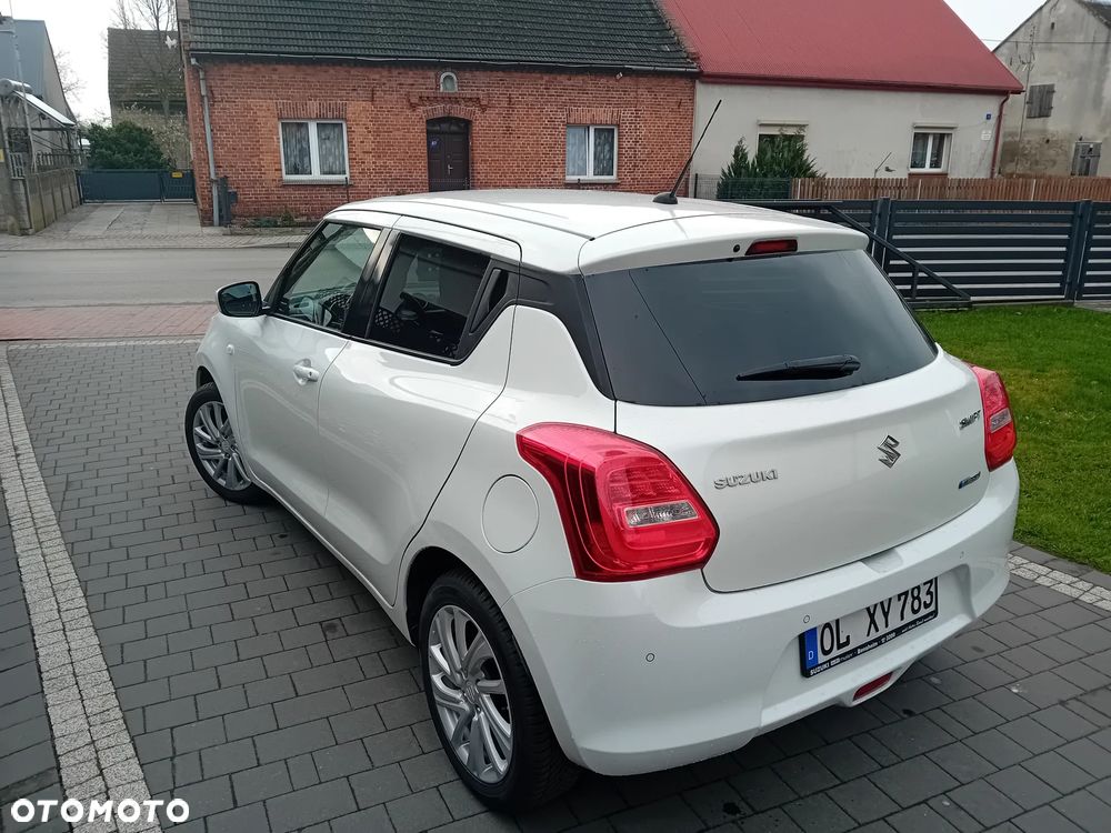 Suzuki Swift 1.2 Dualjet Hybrid CVT Comfort - 10