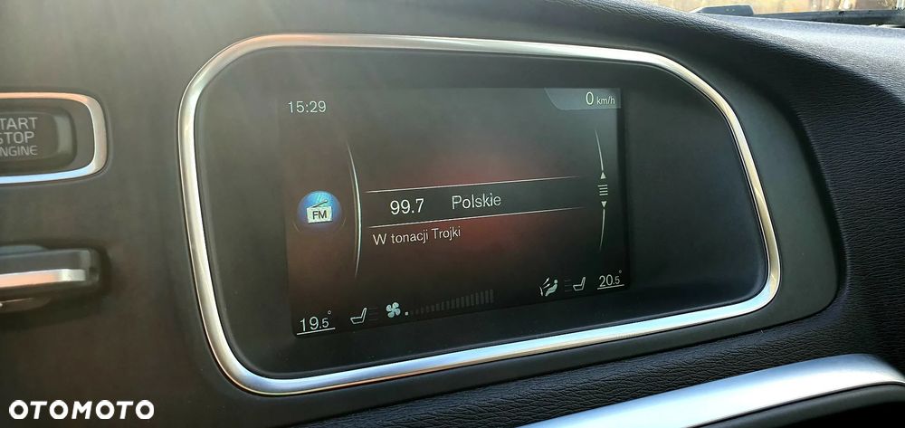 Volvo V40 D2 Momentum - 17