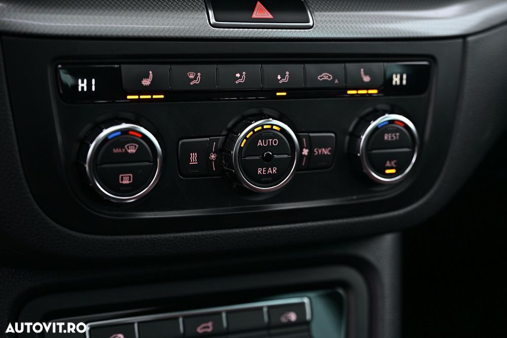 Volkswagen Sharan 2.0 TDI DSG Blue Motion Match - 24