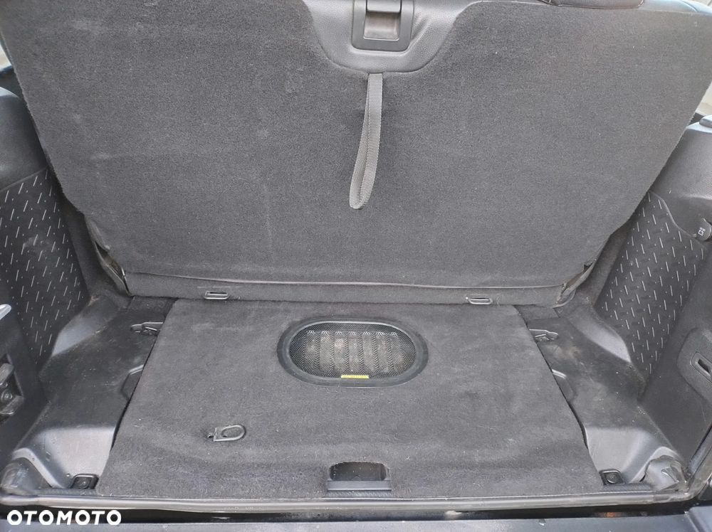 Jeep Wrangler 3.6 Unlim X - 12