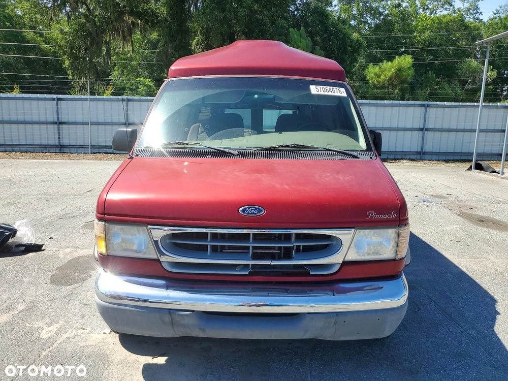 Ford Econoline - 2