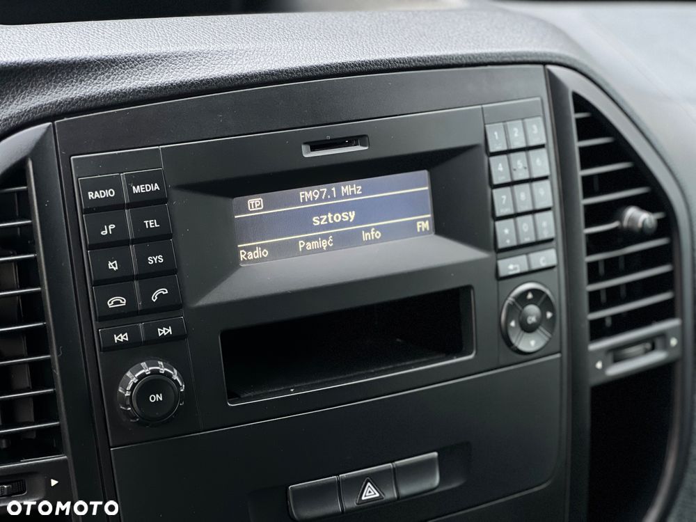 Mercedes-Benz VITO 109 - 27