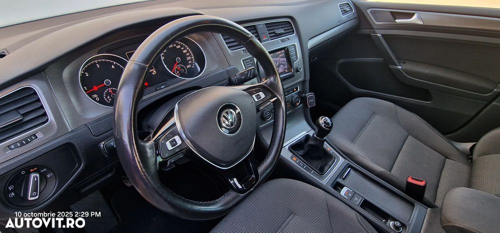 Volkswagen Golf 1.6 TDI BlueMotion Technology DPF Highline - 15