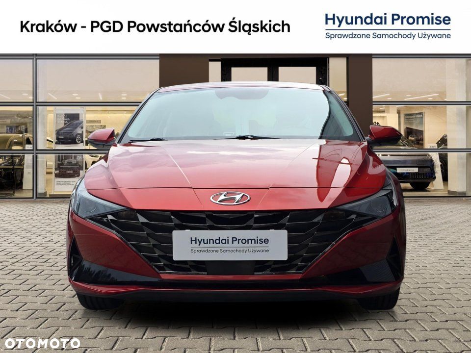 Hyundai Elantra - 9