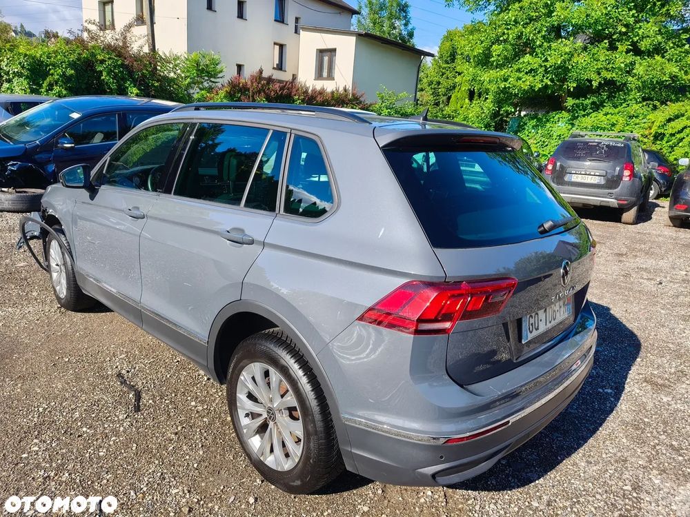 Volkswagen Tiguan 2.0 TDI SCR DSG ACTIVE - 3