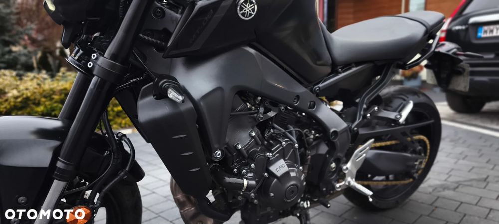 Yamaha MT - 9