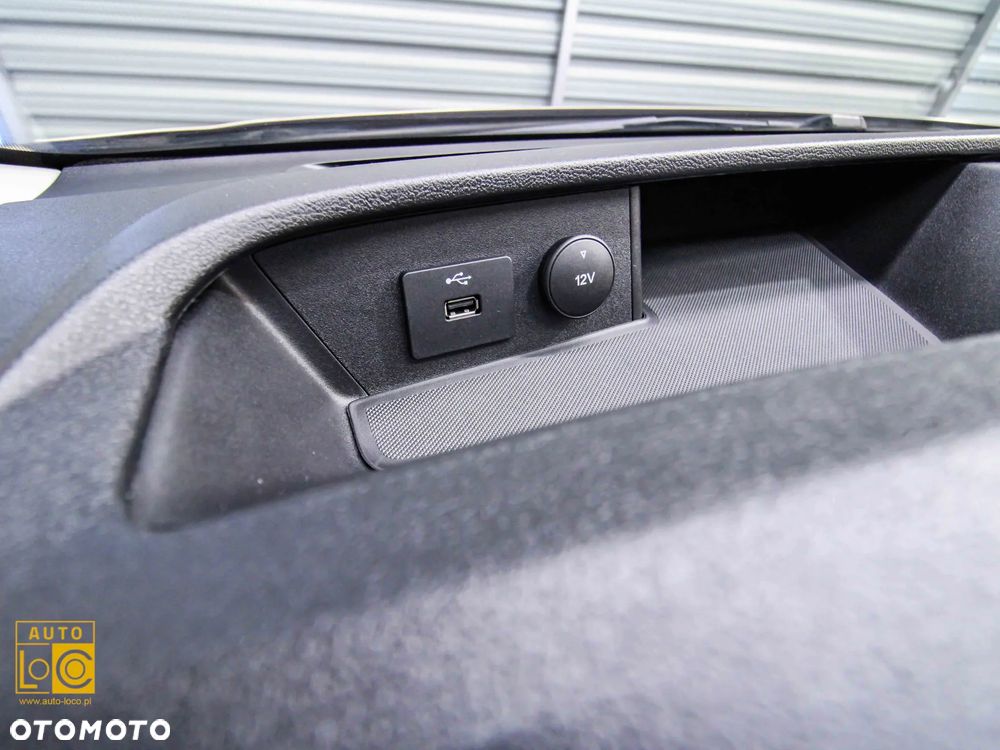 Ford TRANSIT AUTOBUS 18 OSÓB - 27