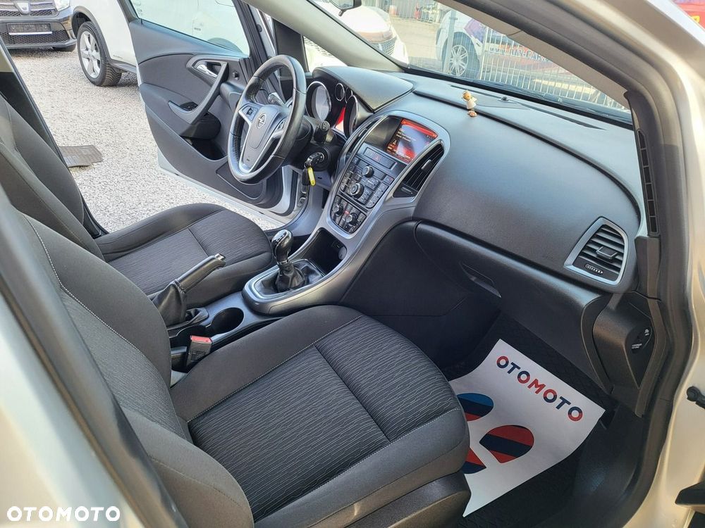Opel Astra - 19