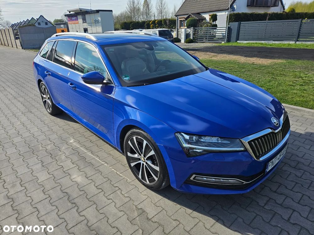 Skoda Superb 2.0 TDI DSG Premium Edition - 23