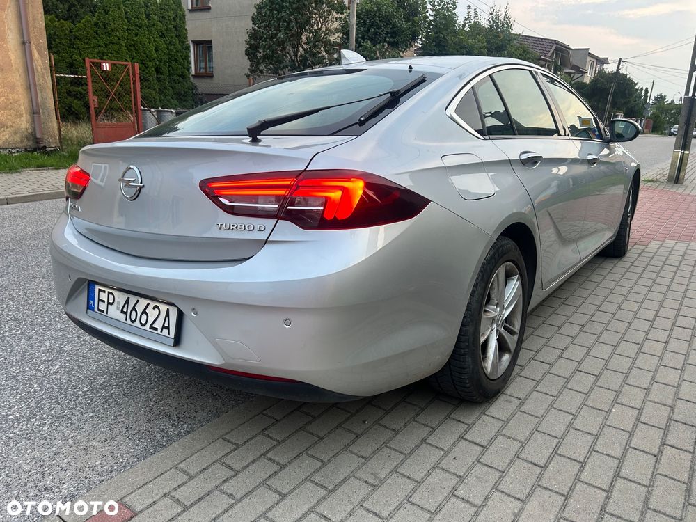 Opel Insignia - 2