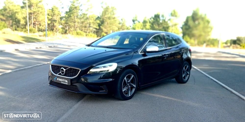 Volvo V40 D3 Geartronic RDesign - 1