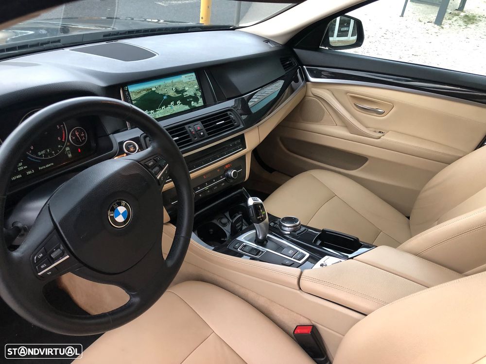 BMW 520 d Exclusive Auto 129g - 24