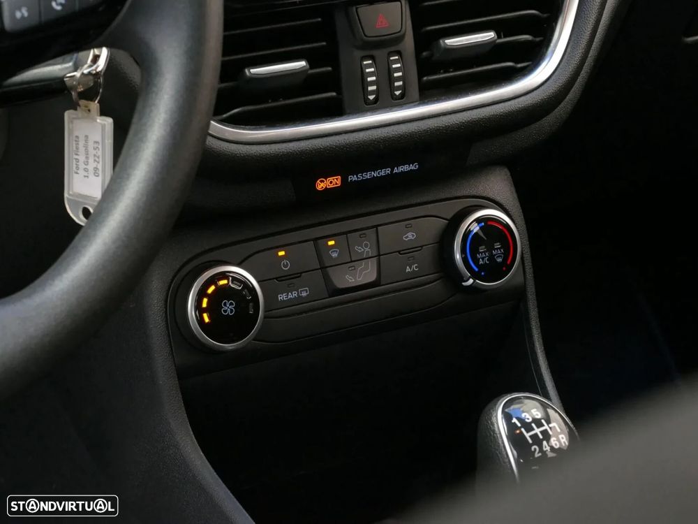 Ford Fiesta 1.0 EcoBoost Connected - 17