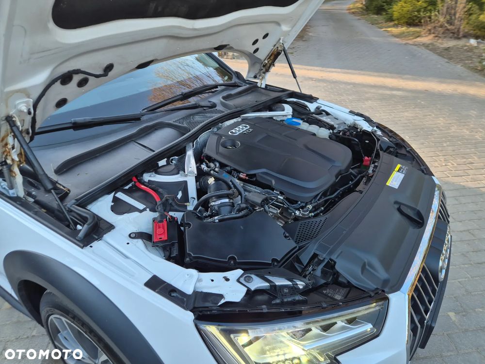 Audi A4 Allroad 2.0 TDI Quattro - 36