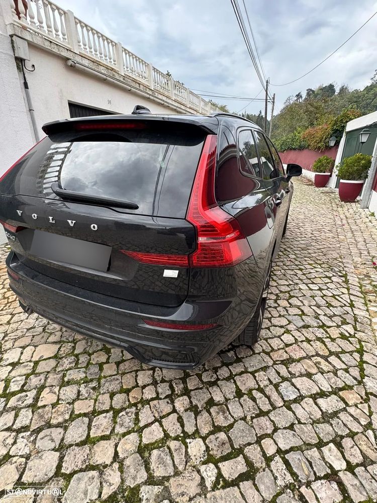 Volvo XC 60 2.0 T6 PHEV R-Design AWD - 4