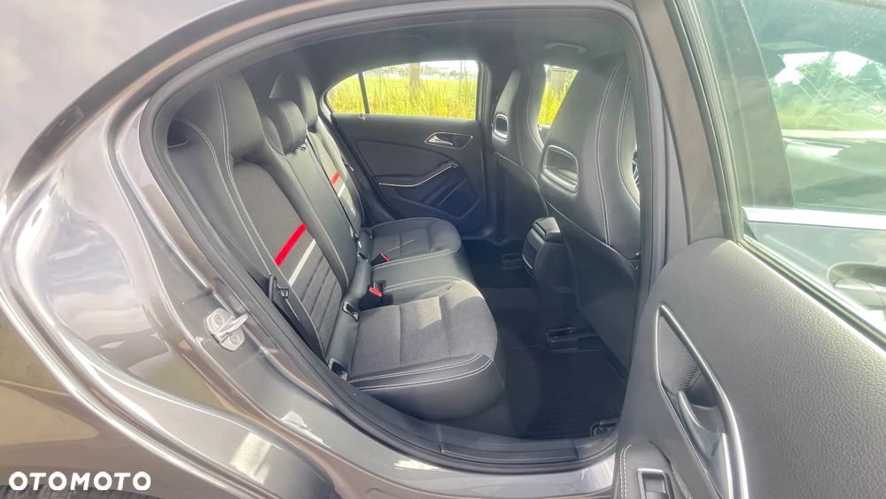 Mercedes-Benz Klasa A 180 (BlueEFFICIENCY) Style - 15