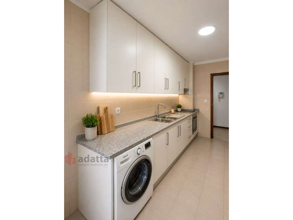 Apartamento T1 moderno e mobilado, pronto a habitar, com vista priv... - Grande imagem: 4/17