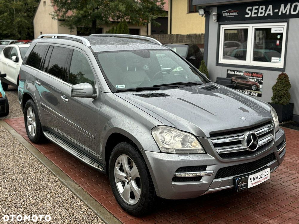Mercedes-Benz GL - 5
