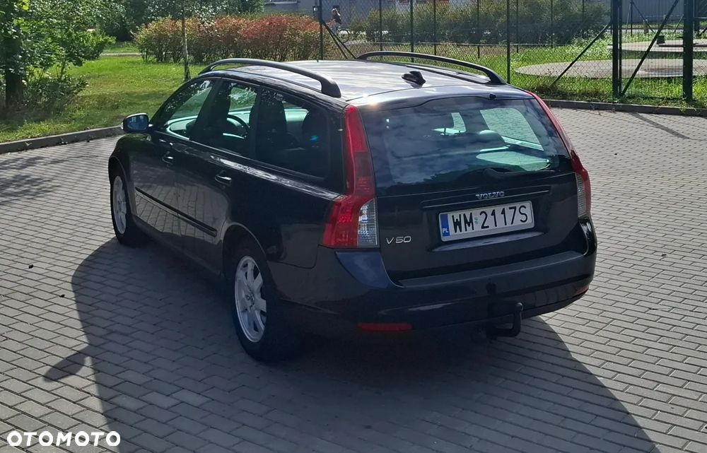 Volvo V50 1.6D Momentum - 4
