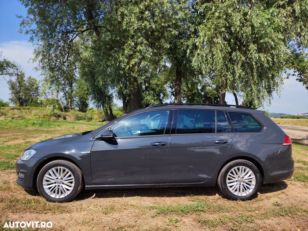 Volkswagen Golf 1.6 TDI DPF DSG Comfortline - 3