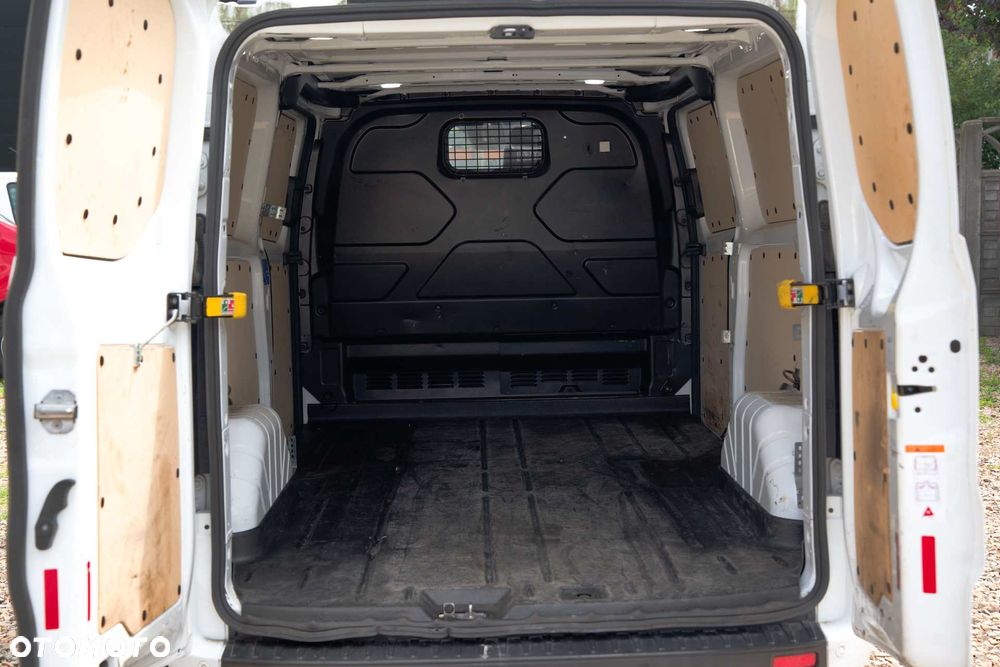 Ford Transit Custom L2H1 - 10