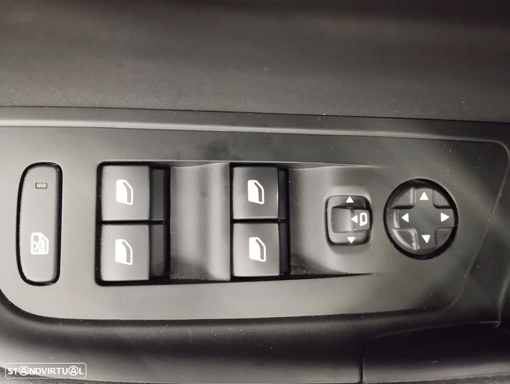 Peugeot 508 SW 1.6 Hybrid Allure e-EAT8 - 18
