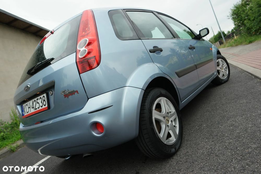 Ford Fiesta - 33